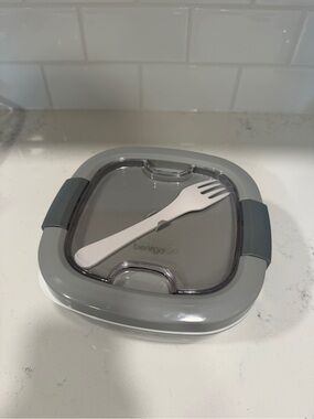 Compact Gray Meal Prep Bentgo Container with Fork